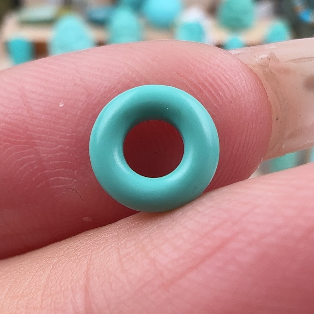 绿松石配饰未镶嵌