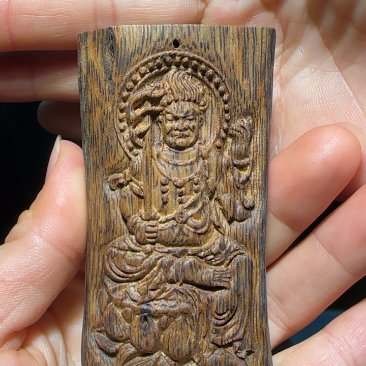 沉香吊坠白露吊坠35.5克