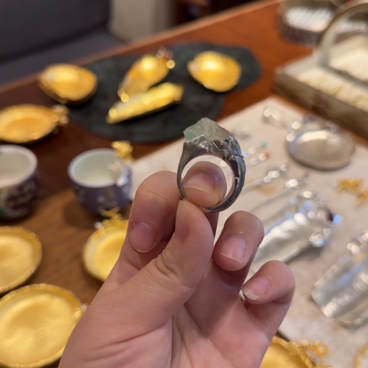 瓷片楠***笑哈哈哈哈哈哈哈哈