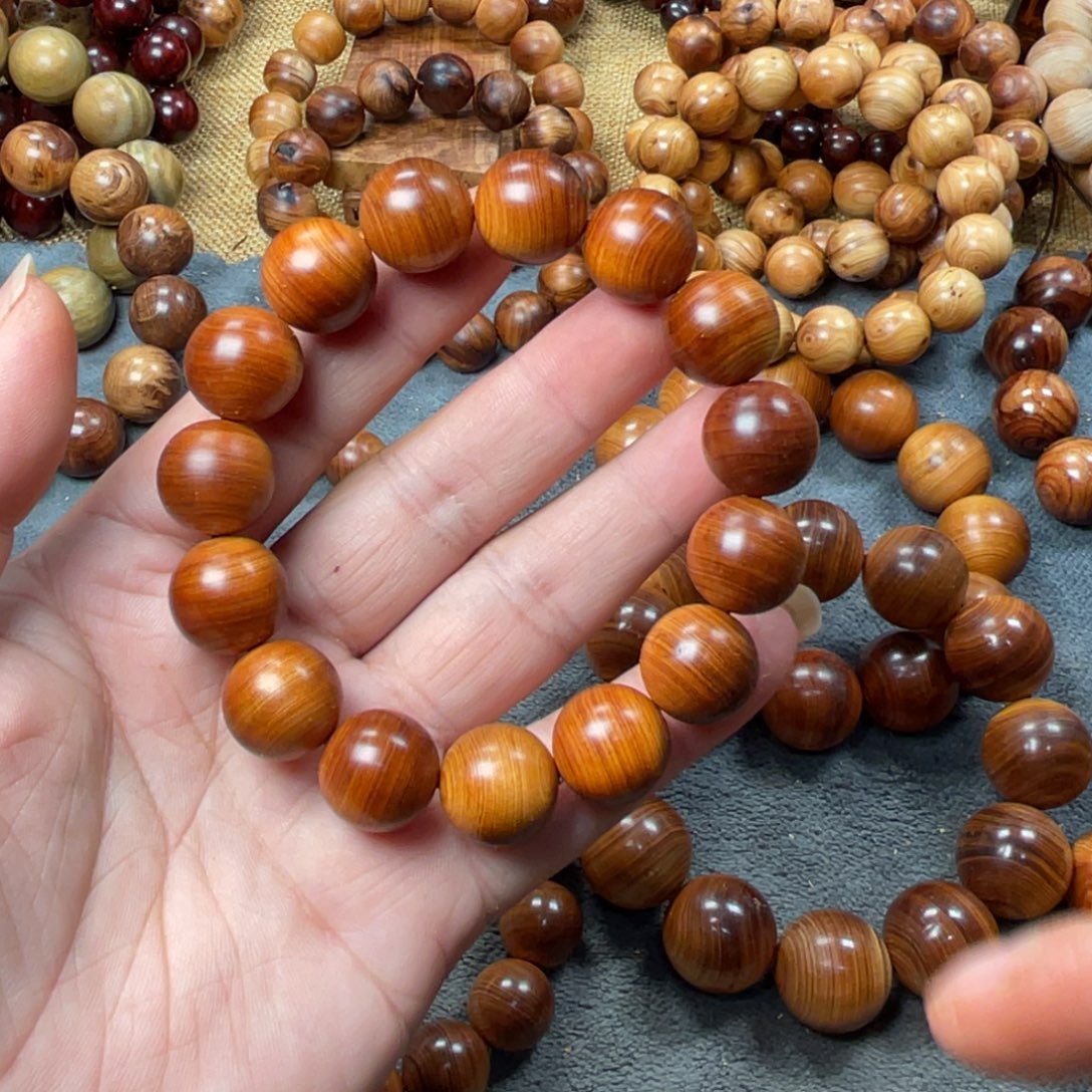 无事牌柏木（崖柏）1.5太行陈化干黑油微瑕