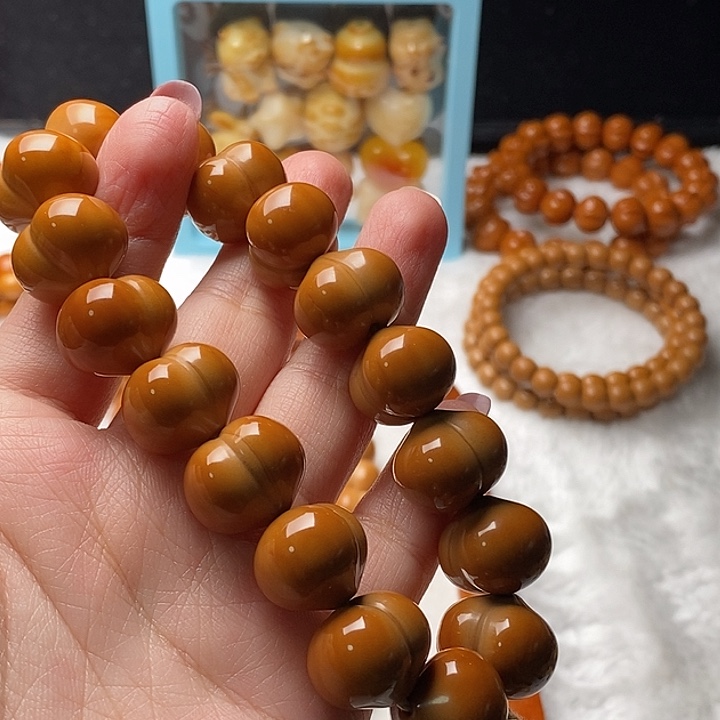 程***辉吊坠猴头核桃猴头