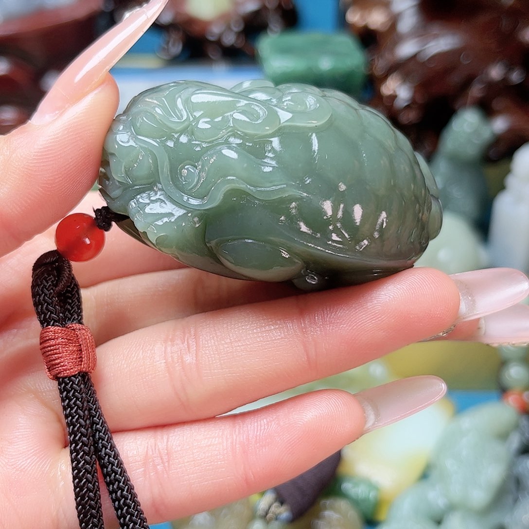 和田玉挂件未镶嵌