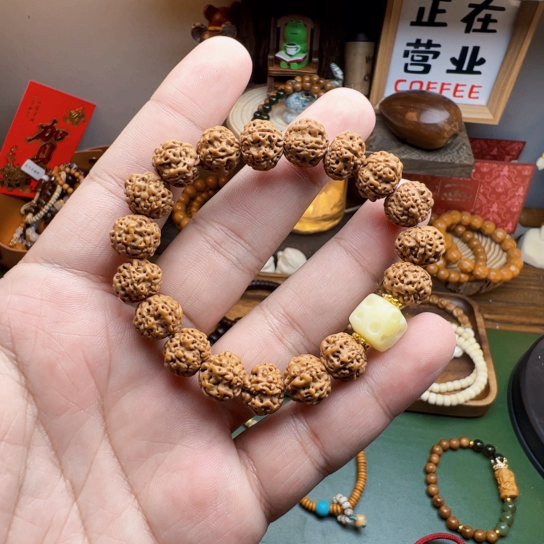 菩提根/象牙果手串