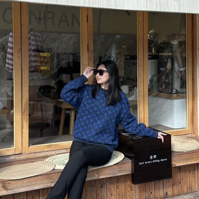 99新 LouisVuitton/路易威登 wdf317 满印圆领卫衣 棉 s码 
