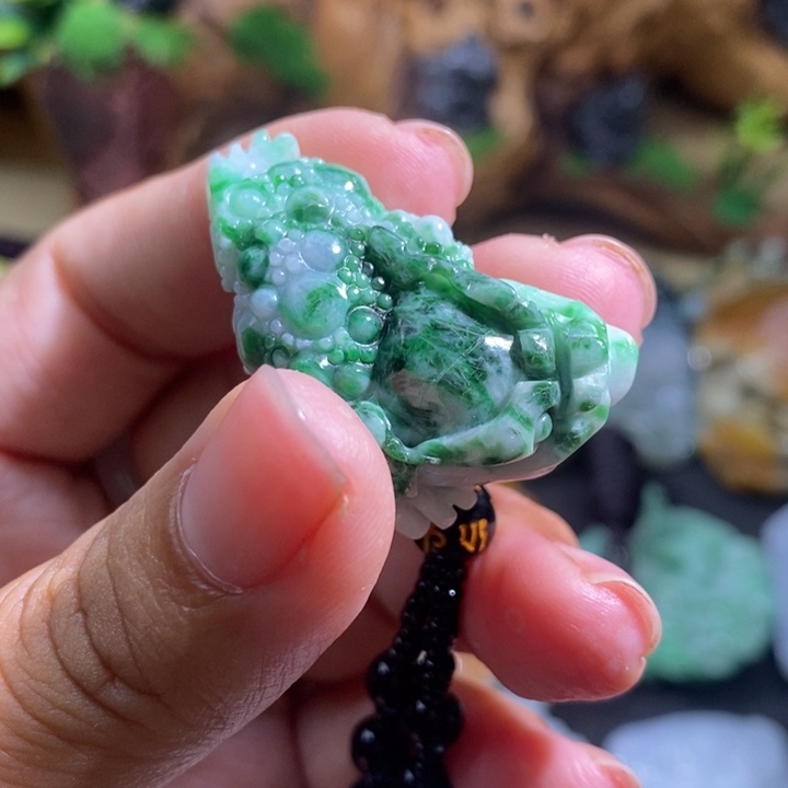 【闪购商品】颈饰未镶嵌翡翠金蟾