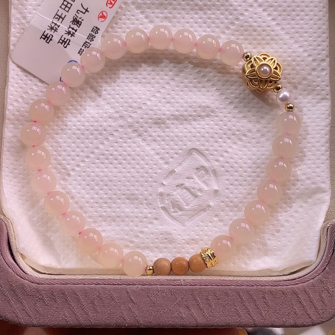 未镶嵌手串和田玉藕粉设计款手串6mm