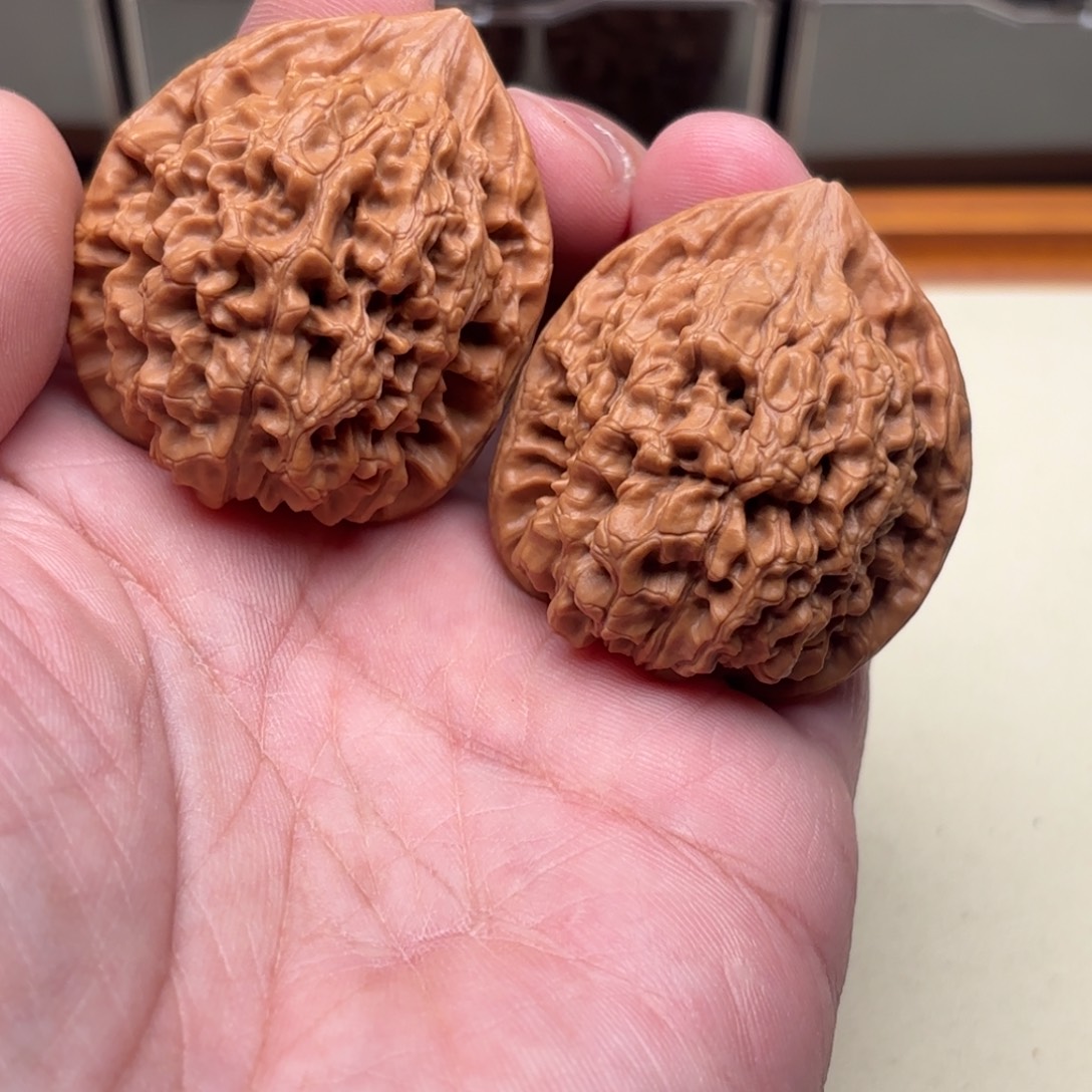 文玩核桃把件官帽