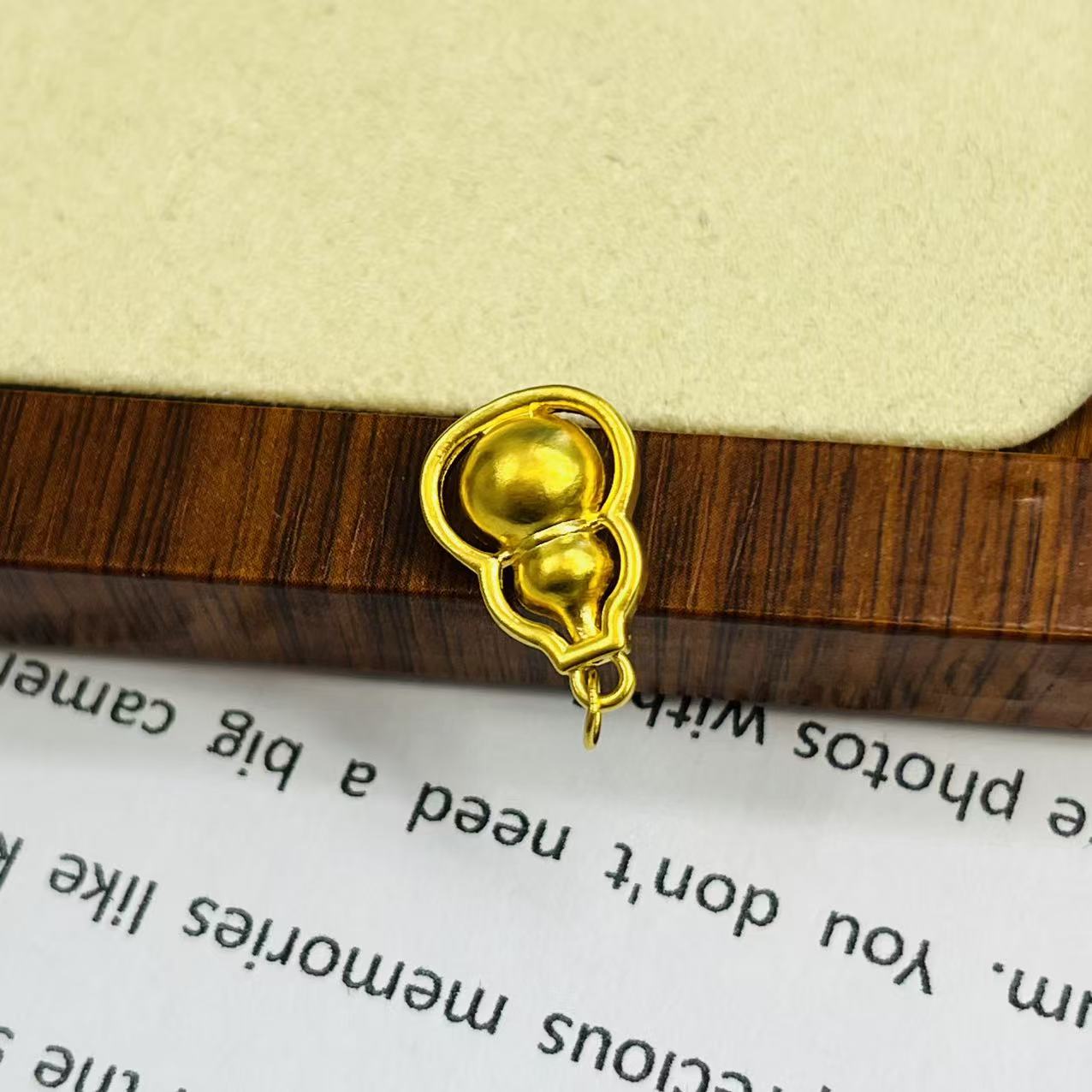 足金999中款镂空葫芦黄金首饰配件DP2779-0510