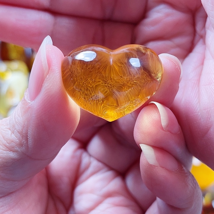 七***安琥珀未镶嵌裸石吊坠