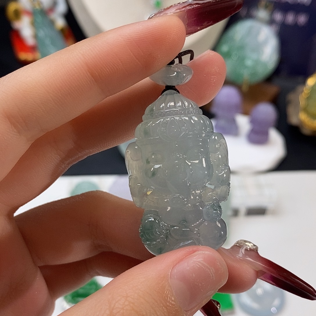 翡翠吊坠(不含链)未镶嵌我***火