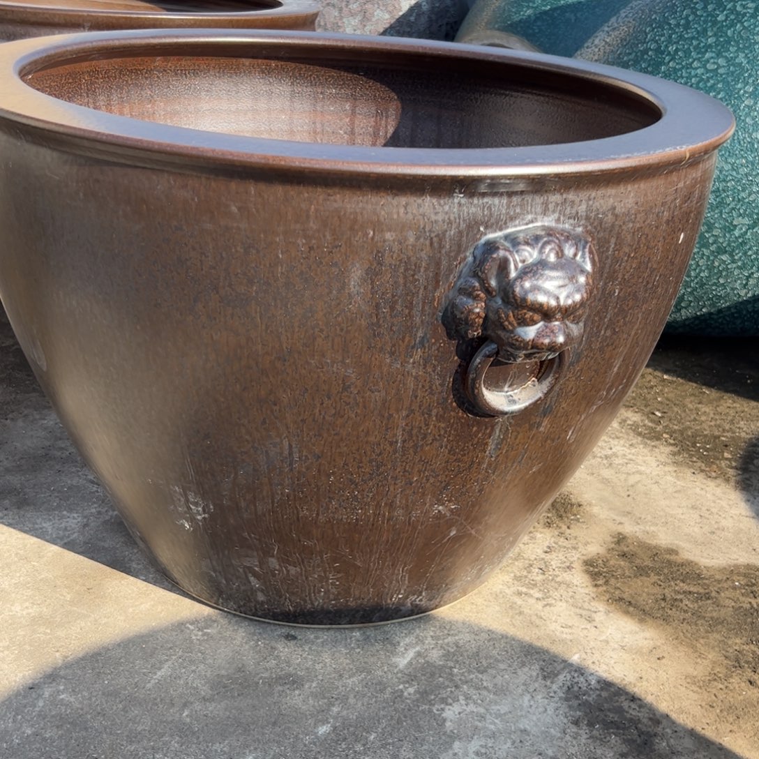 瓷片直径90厘米高度60厘米……古铜带狮子头