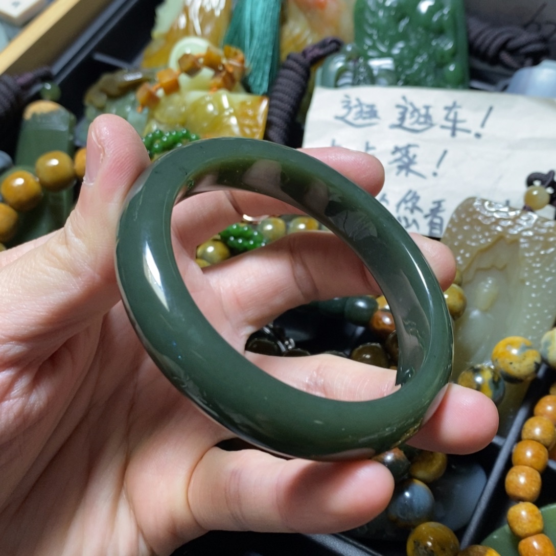 和田玉未镶嵌颈饰58口