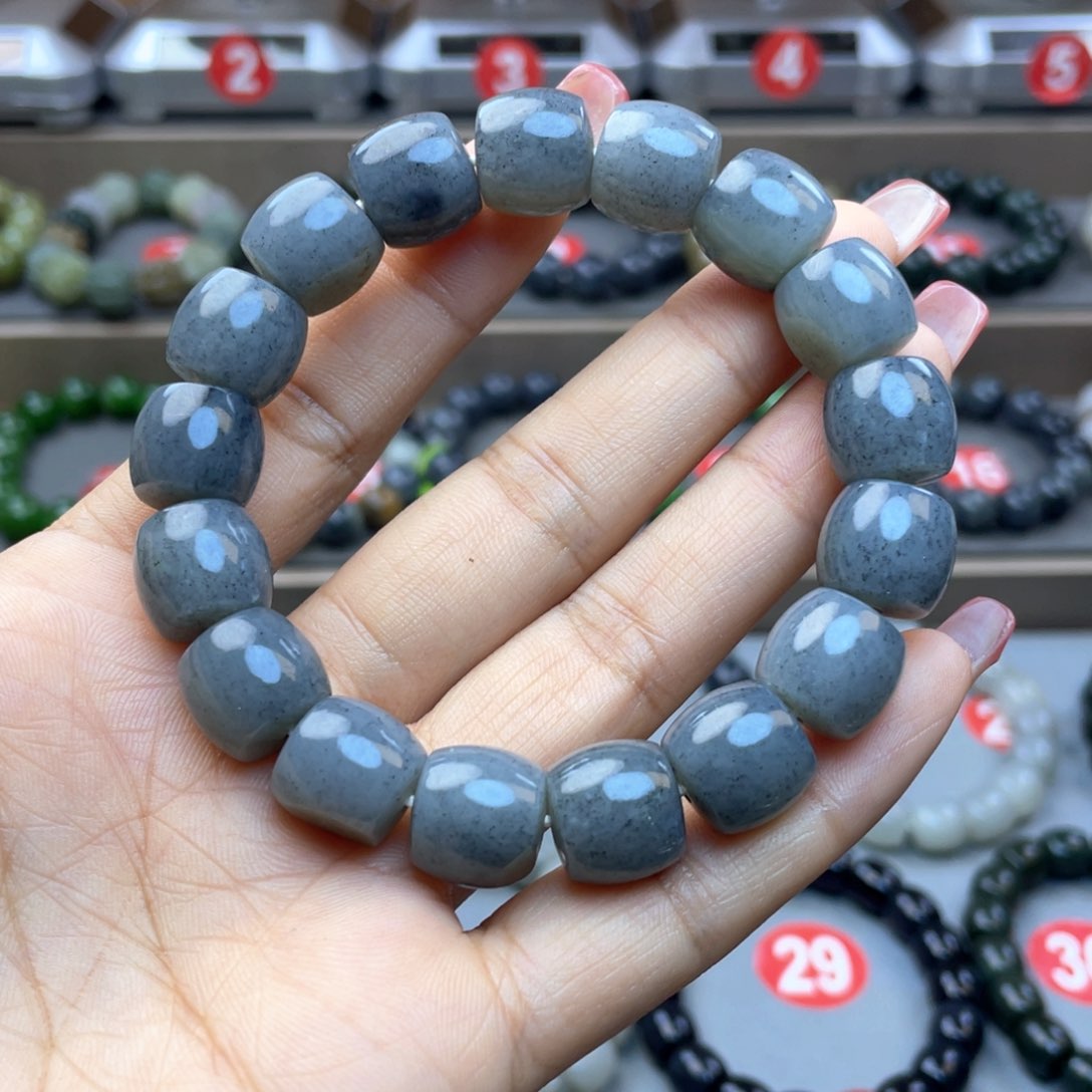 和田玉手链未镶嵌