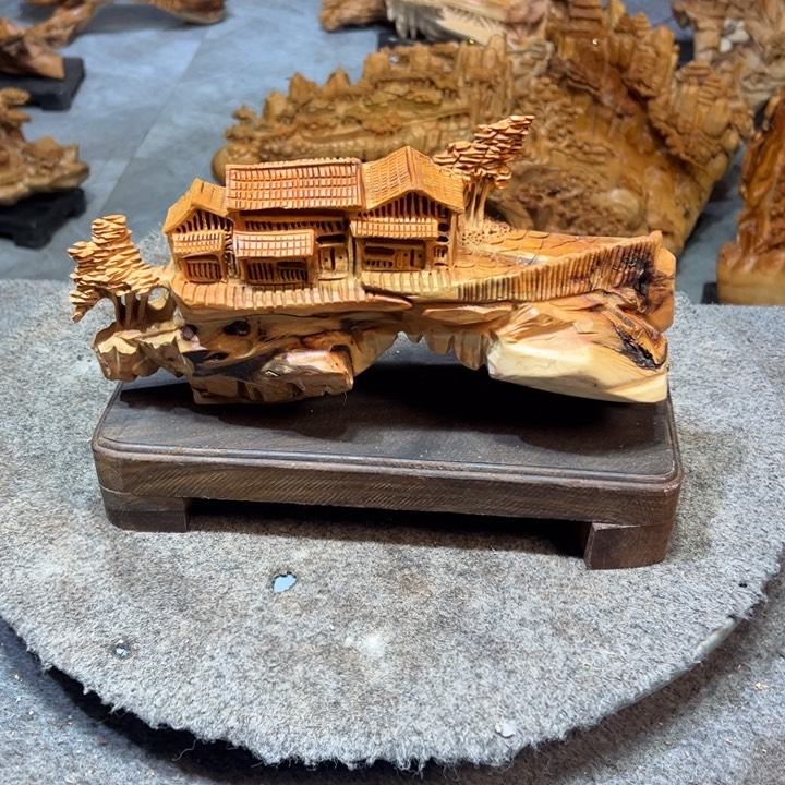 柏木（崖柏）精品崖柏山里人家