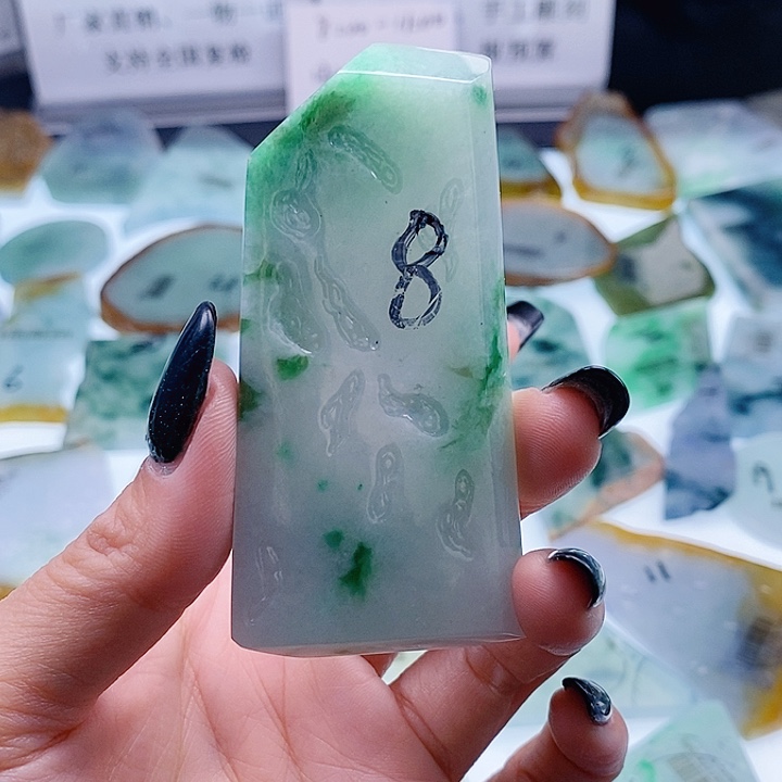 孤***行定制翡翠未镶嵌定制翡翠未镶嵌