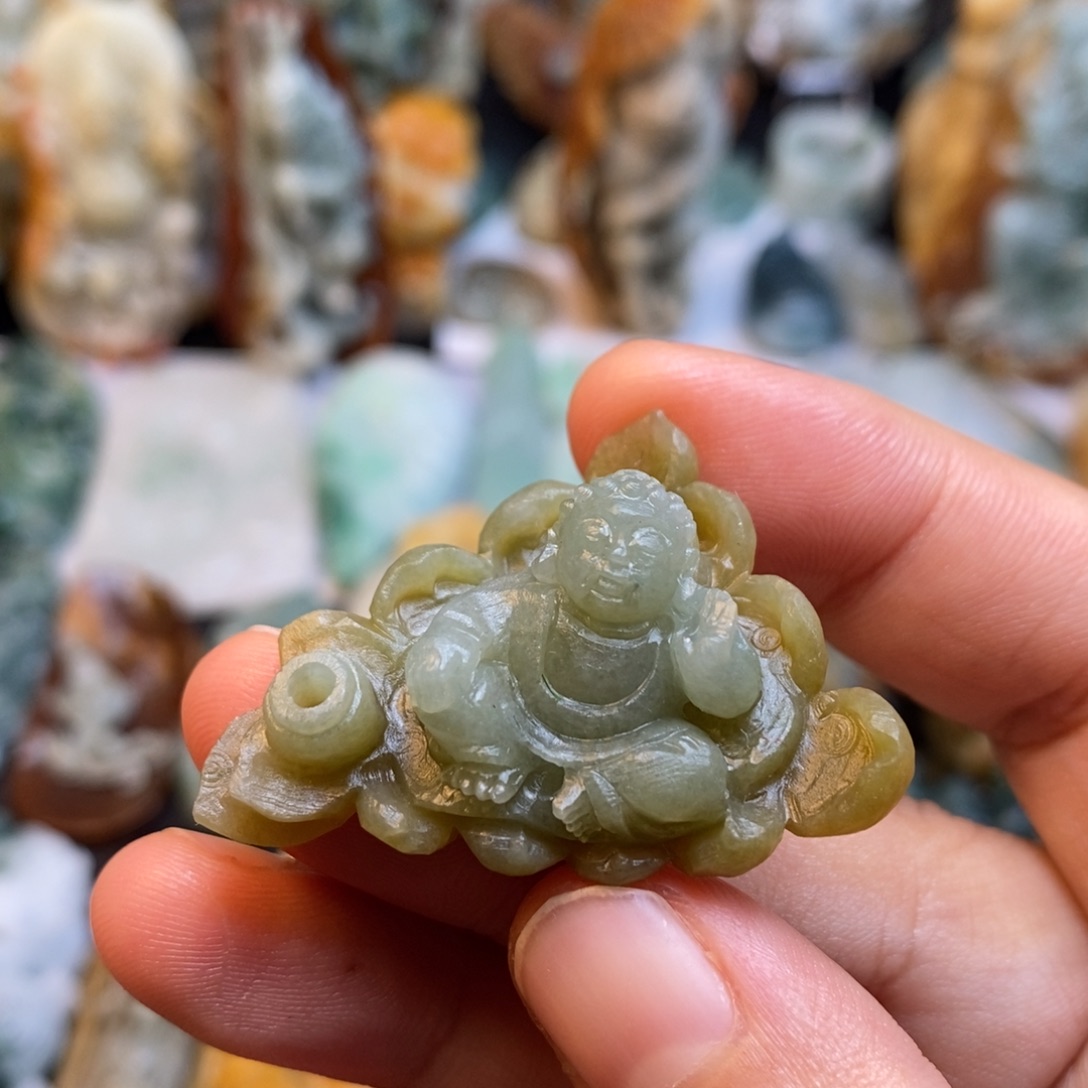 定制翡翠未镶嵌特色24