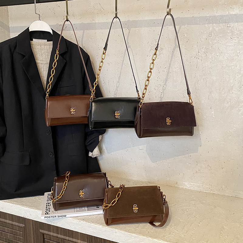 复古风双根多层款耐磨斜挎包女士简约百搭单肩包软皮质感包包2025