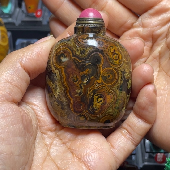 玛瑙/玉髓手把件未镶嵌龙**下