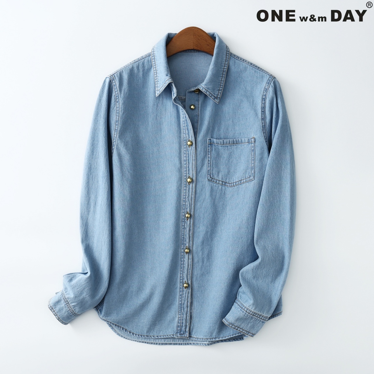 小金扣牛仔衬衣358