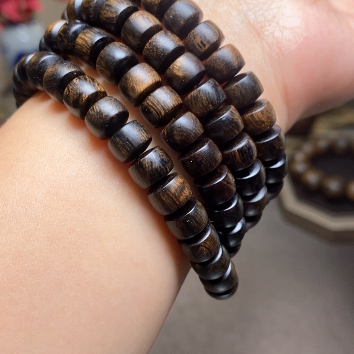 沉香手串越南瘤疤富森红土0.6✖️0.8✖️108