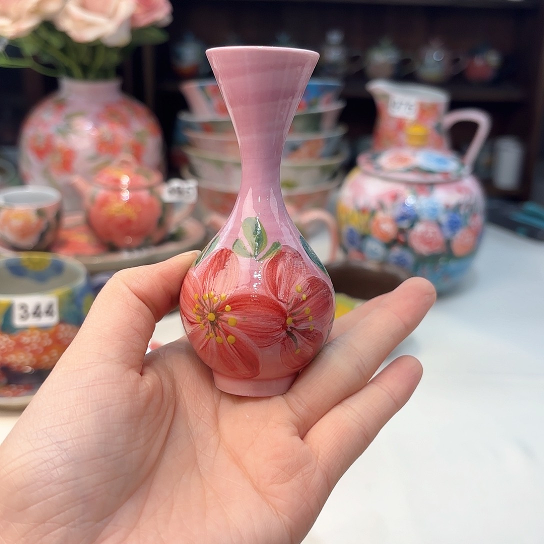 瓷片兔兔好可爱啊我