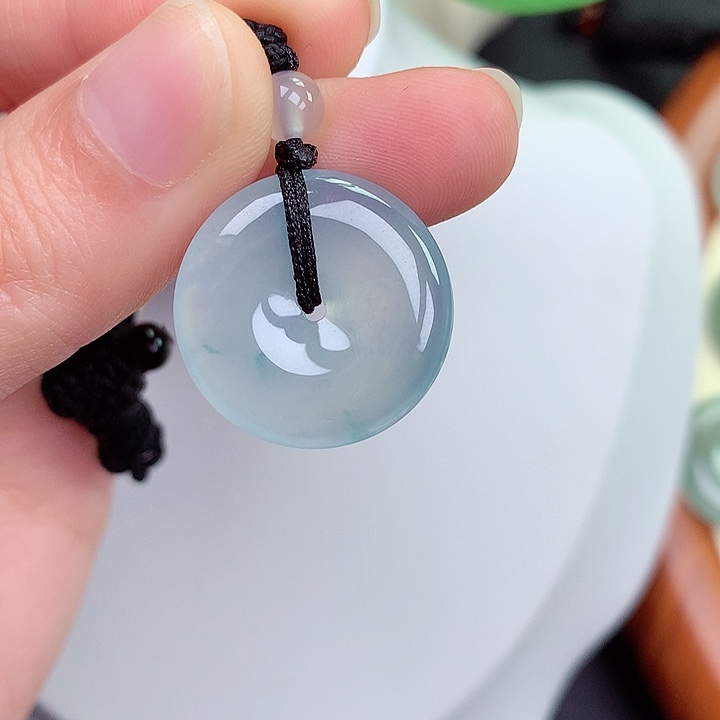 颈饰未镶嵌翡翠雪*21.3-4.3mm