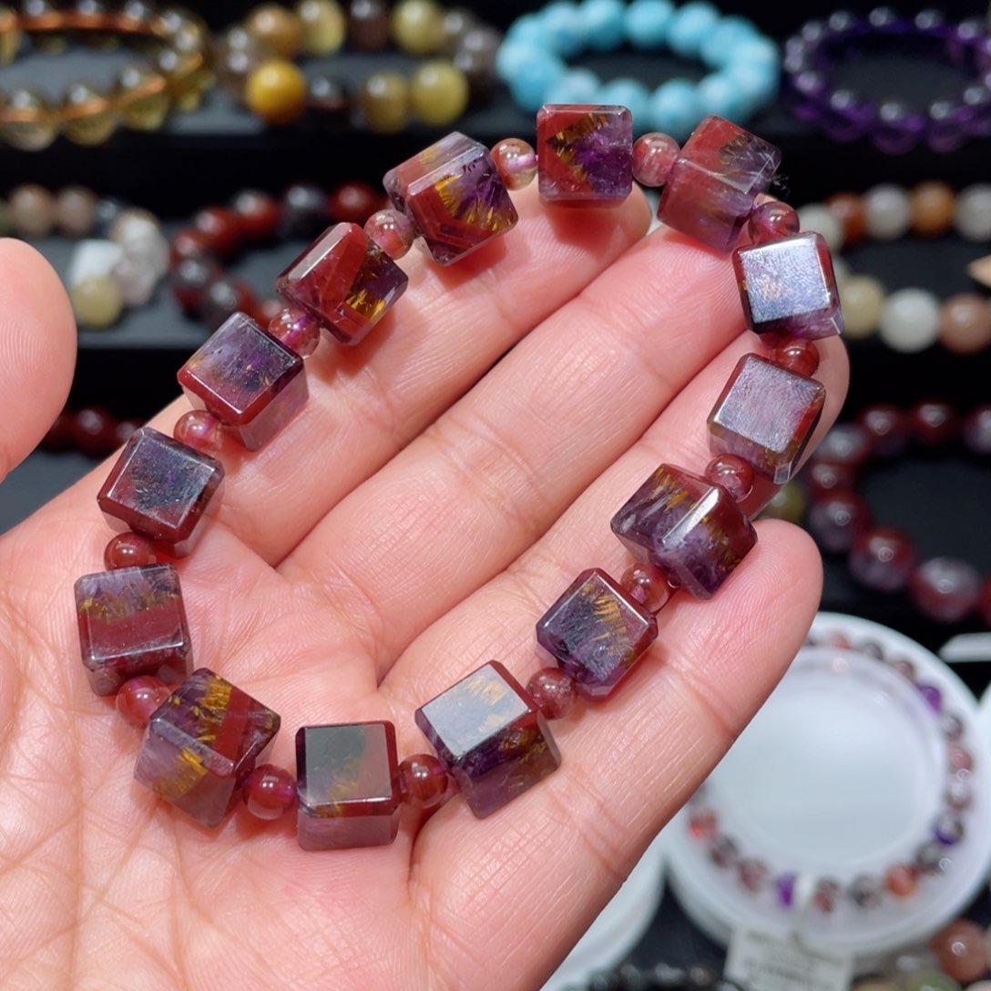 水晶手串未镶嵌极光手链，晶体通透