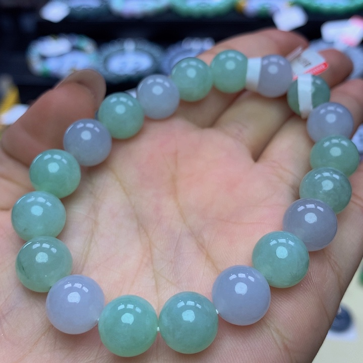 翡翠手链未镶嵌翡翠