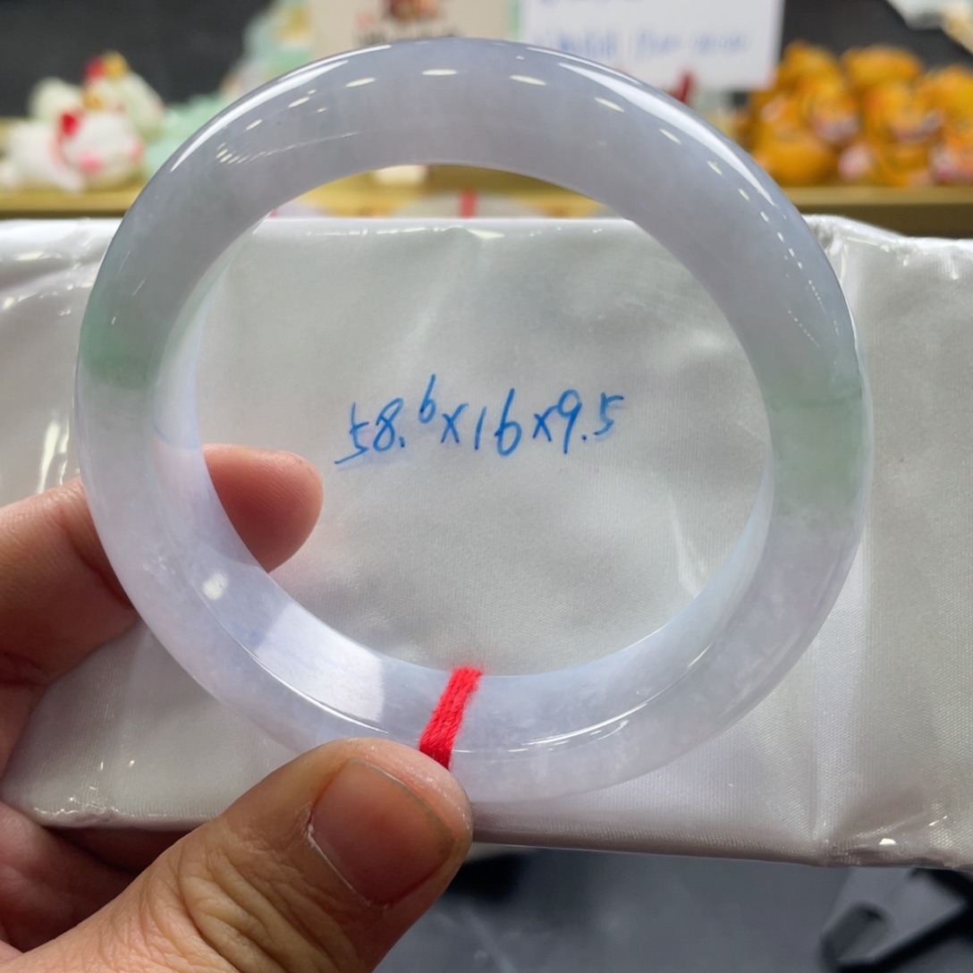 翡翠手镯未镶嵌58.6轮胎镯