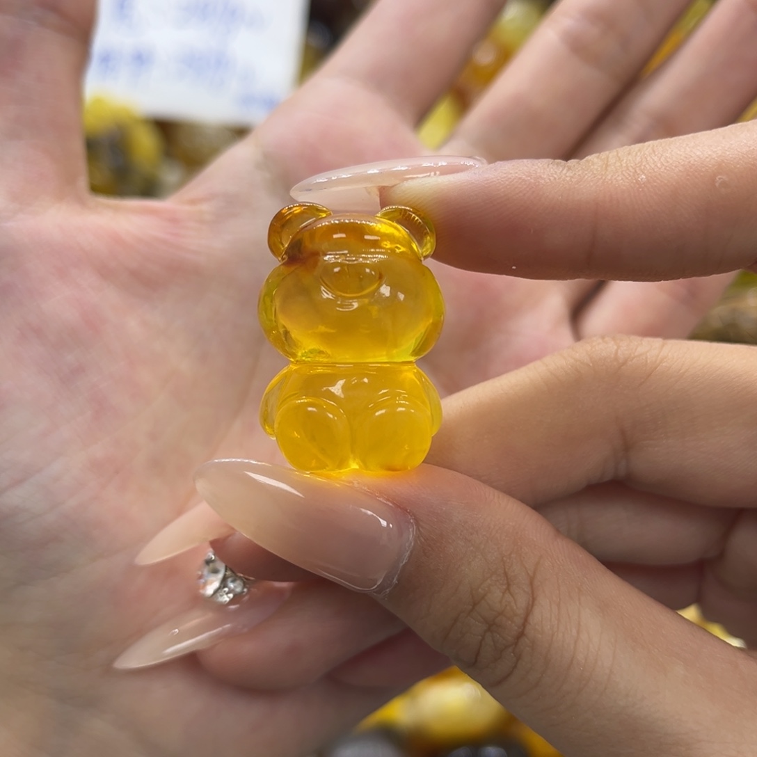 琥珀未镶嵌裸石天然琥珀