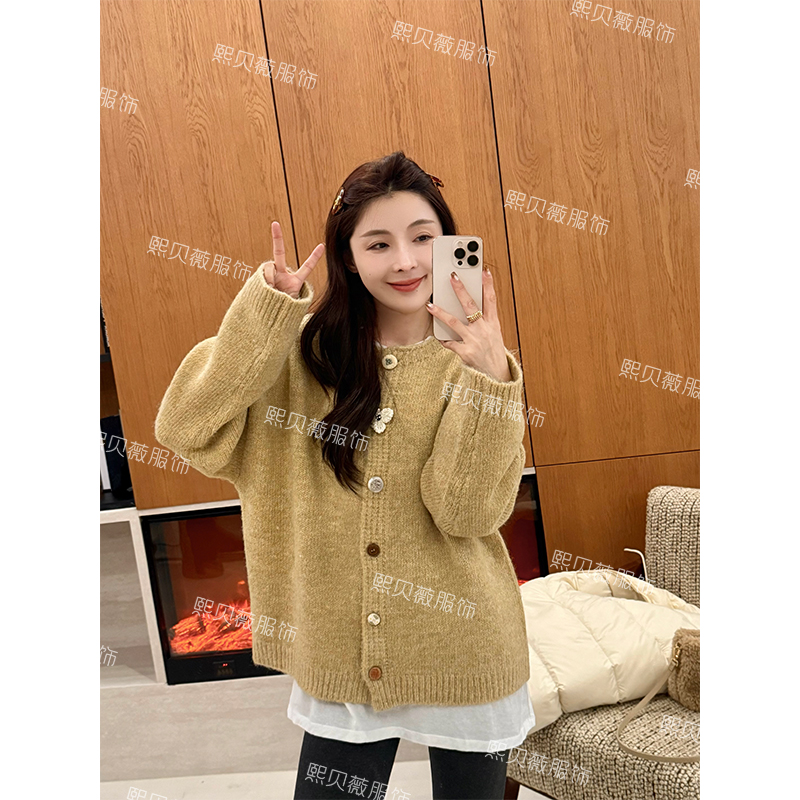 熙贝薇6【闲日柔彩】羊毛针织衫休闲设计扣软糯外套长袖开衫 G5608