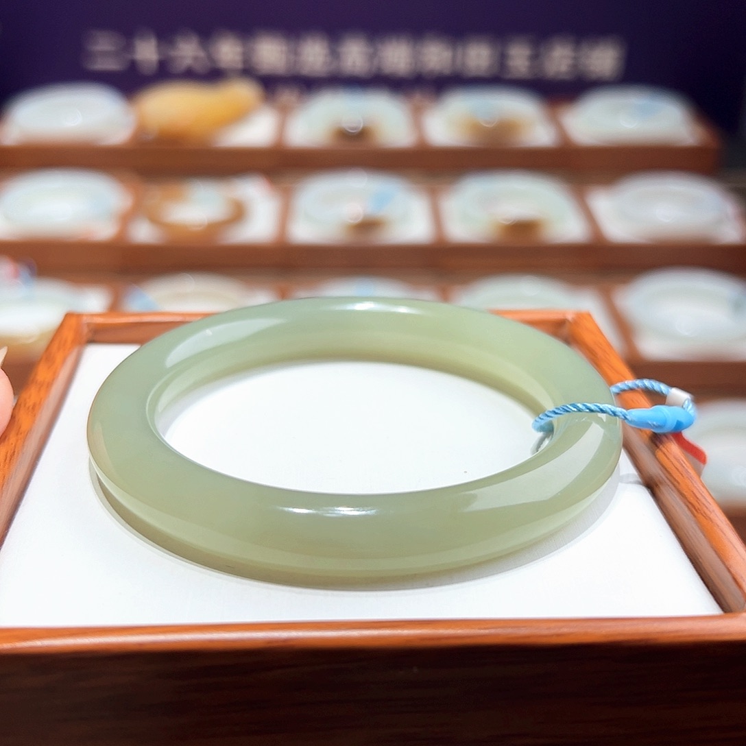 和田玉手镯58/59未镶嵌