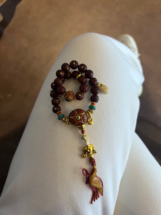 合金树脂手链 凤眼手持9➕素串无配饰