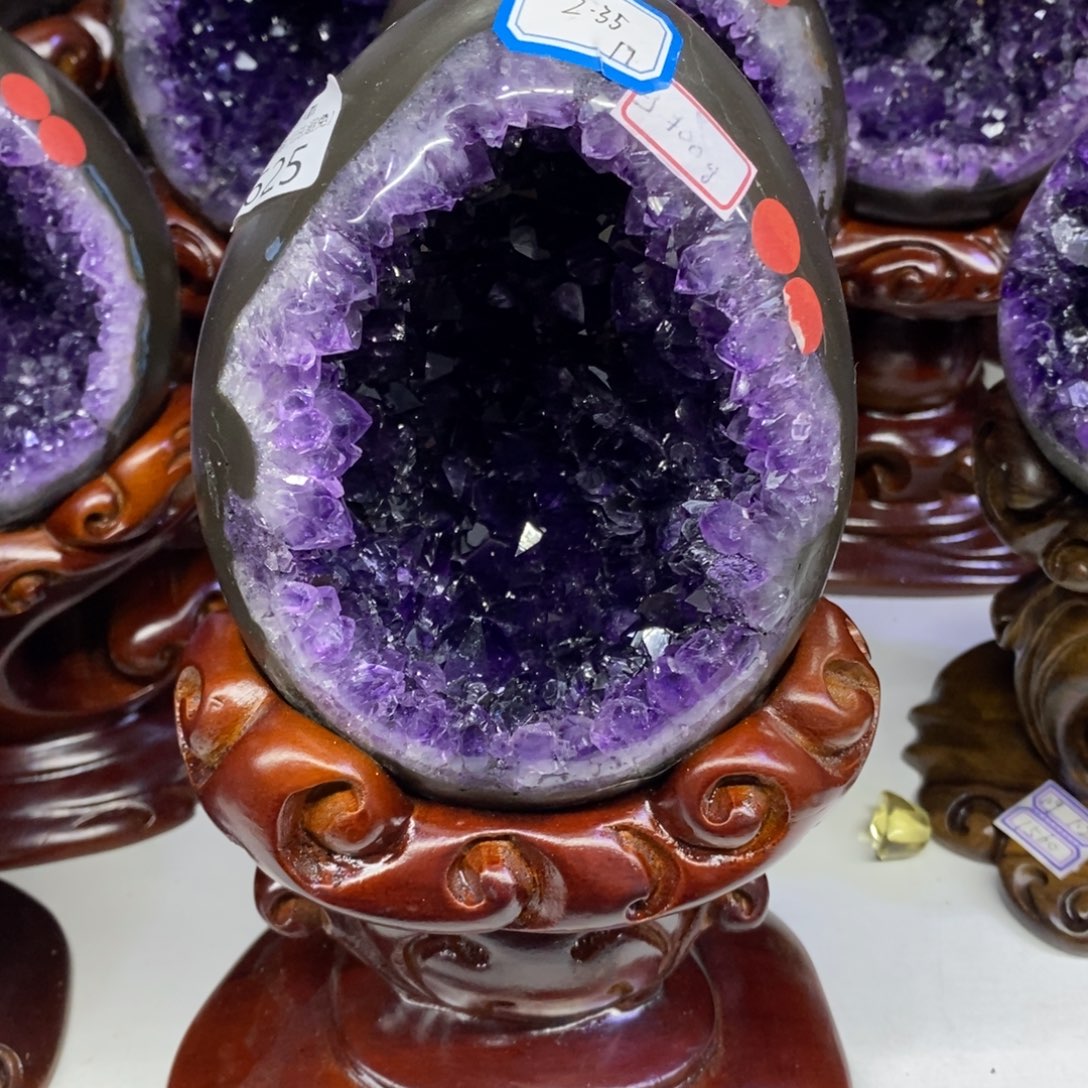 紫晶未镶嵌大型摆件（非配饰）小葛