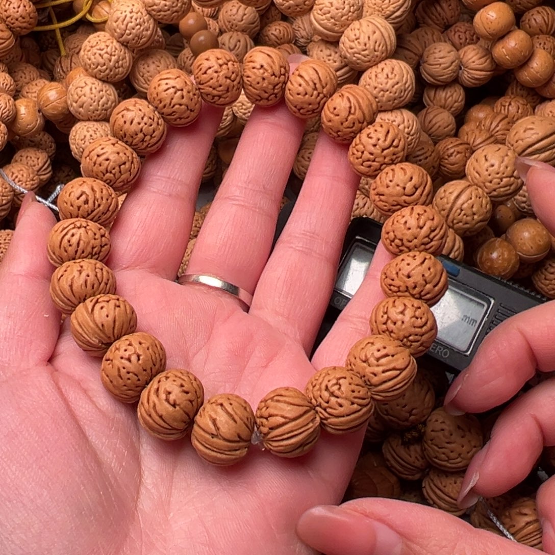 颢***玮15尺寸树王纽扣桃核