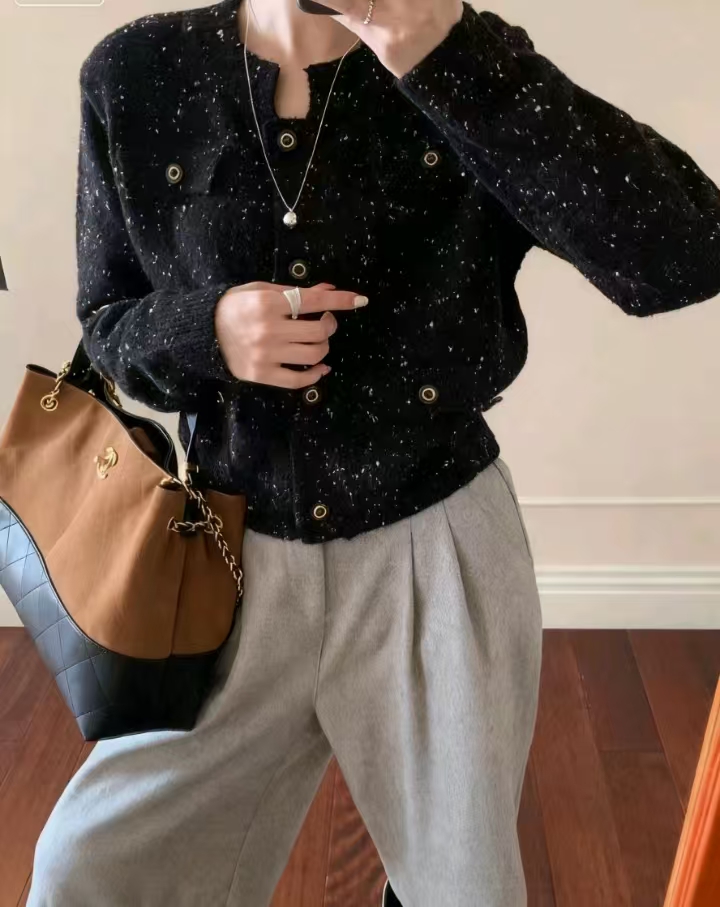 百搭法式常规款短款小香风针织秋毛针织衫长袖女圆领