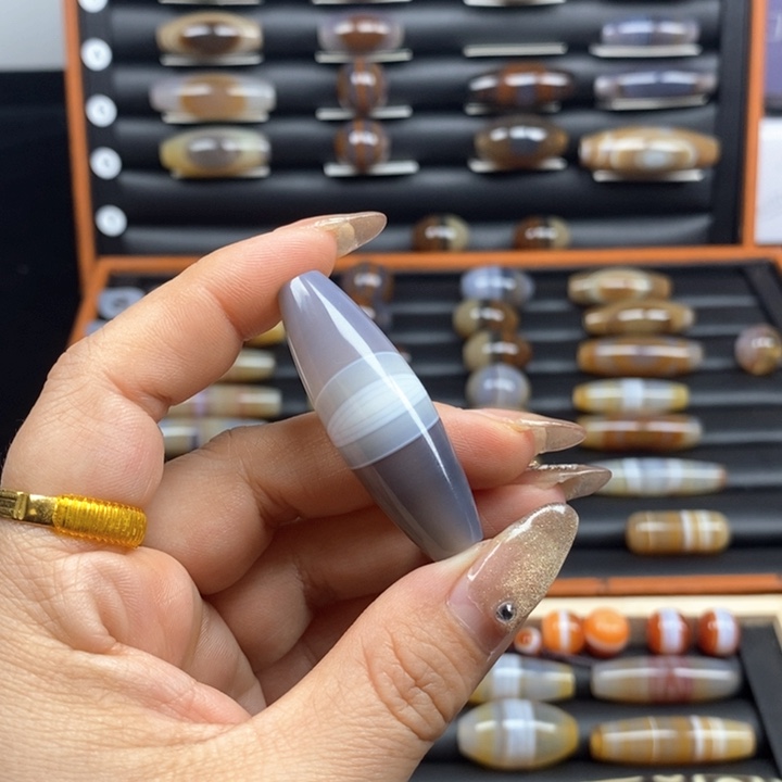 玛瑙/玉髓珠宝奇石未镶嵌?**?