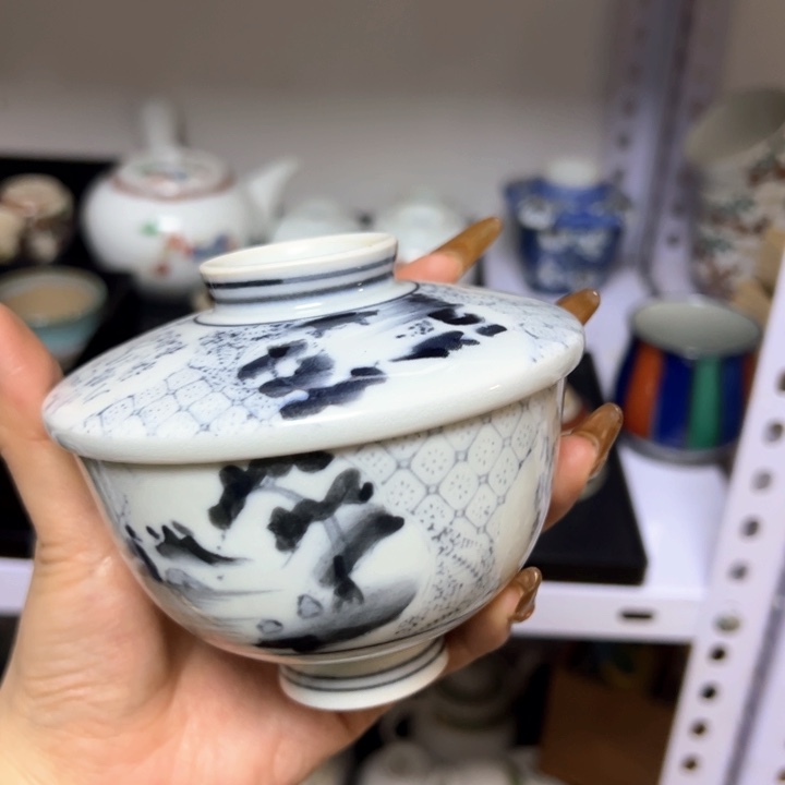 盖碗瓷器直播放漏中