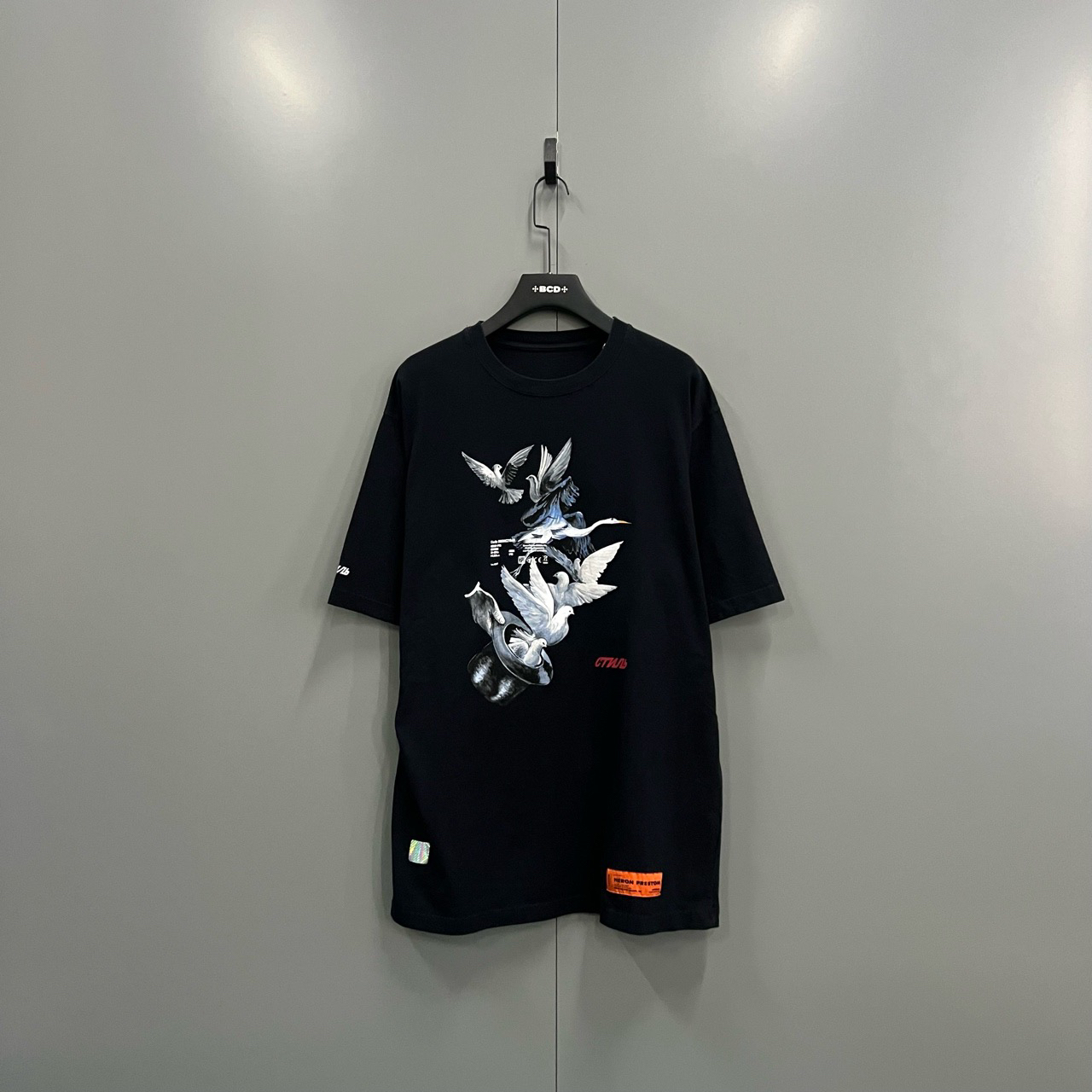 （bb）120 仙鹤 动物印花圆领短袖 尺码如图/9新/013958 无领标洗标