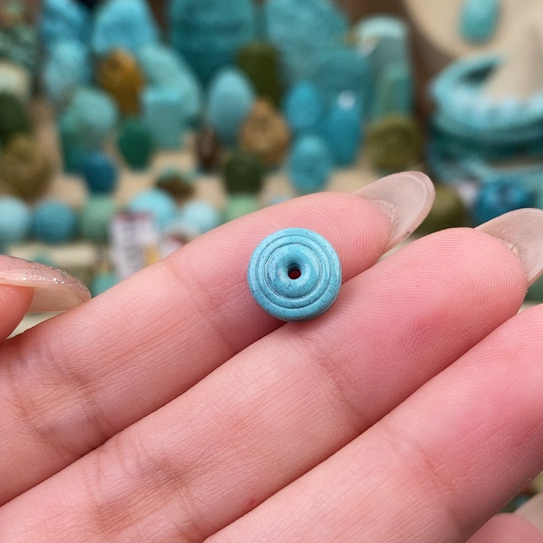 未镶嵌绿松石珠宝奇石