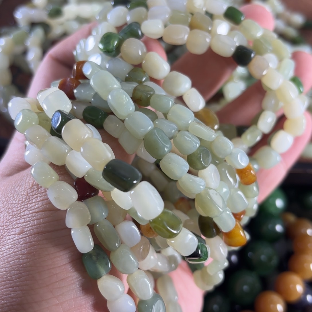 和田玉手链未镶嵌W随机发一