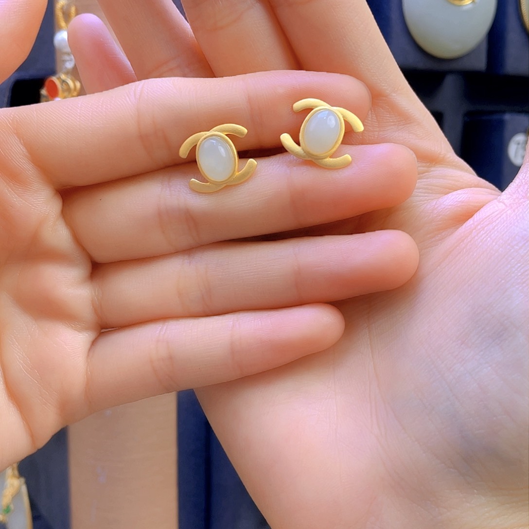 和田玉耳饰银S925镀金镶嵌