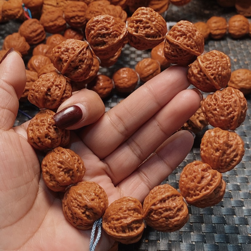 【闪购商品】文玩核桃吊坠茄**面蛤蟆