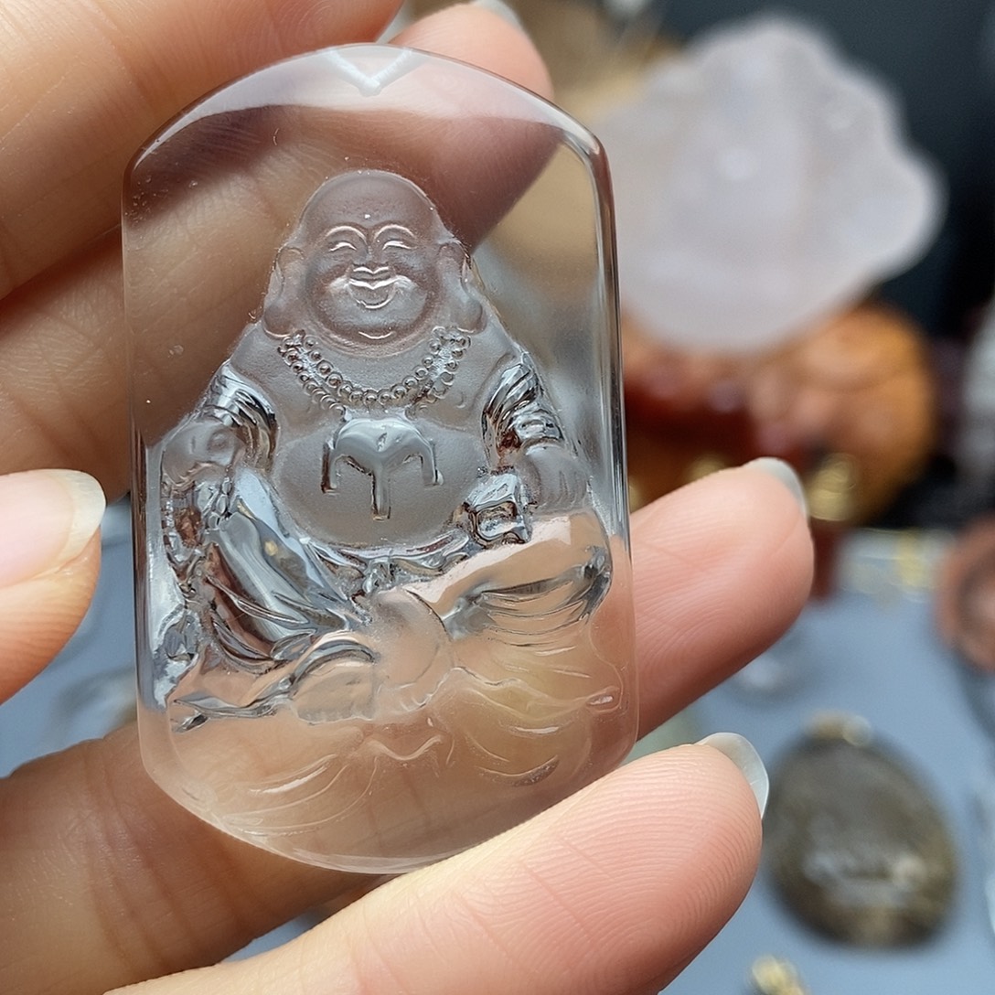 颈饰未镶嵌水晶吊坠