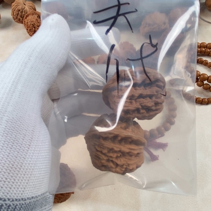 平***_猴头核桃吊坠福袋楼子