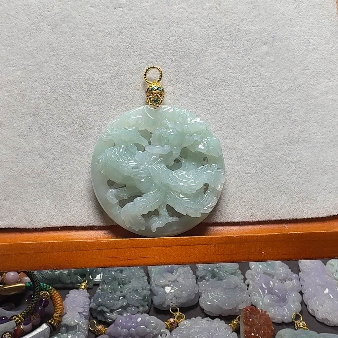 吊坠(赠链)未镶嵌翡翠
