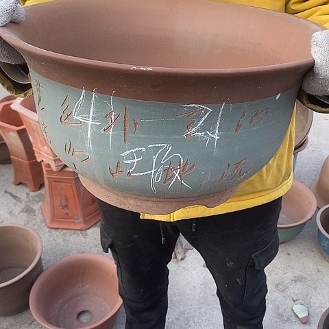 紫砂，中国宜兴紫砂花盆，