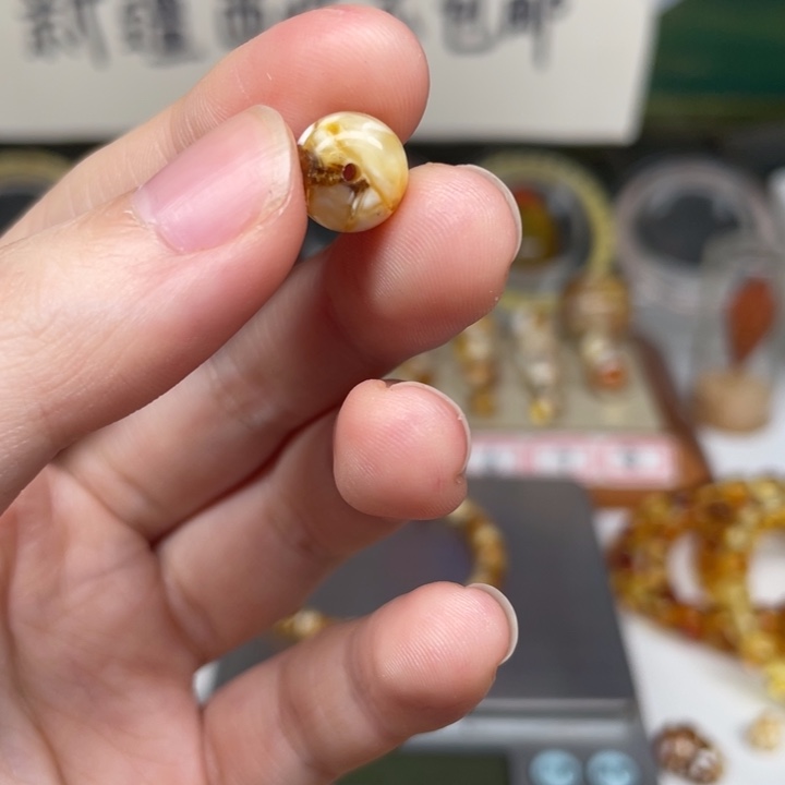 ****？琥珀未镶嵌裸石91号