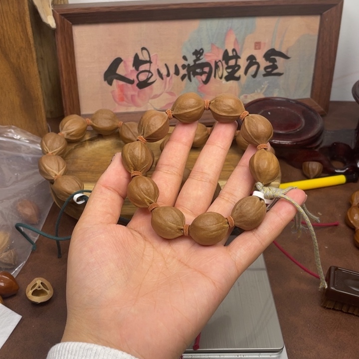 A***。手串/手链橄榄核19.5*24梅林铁核