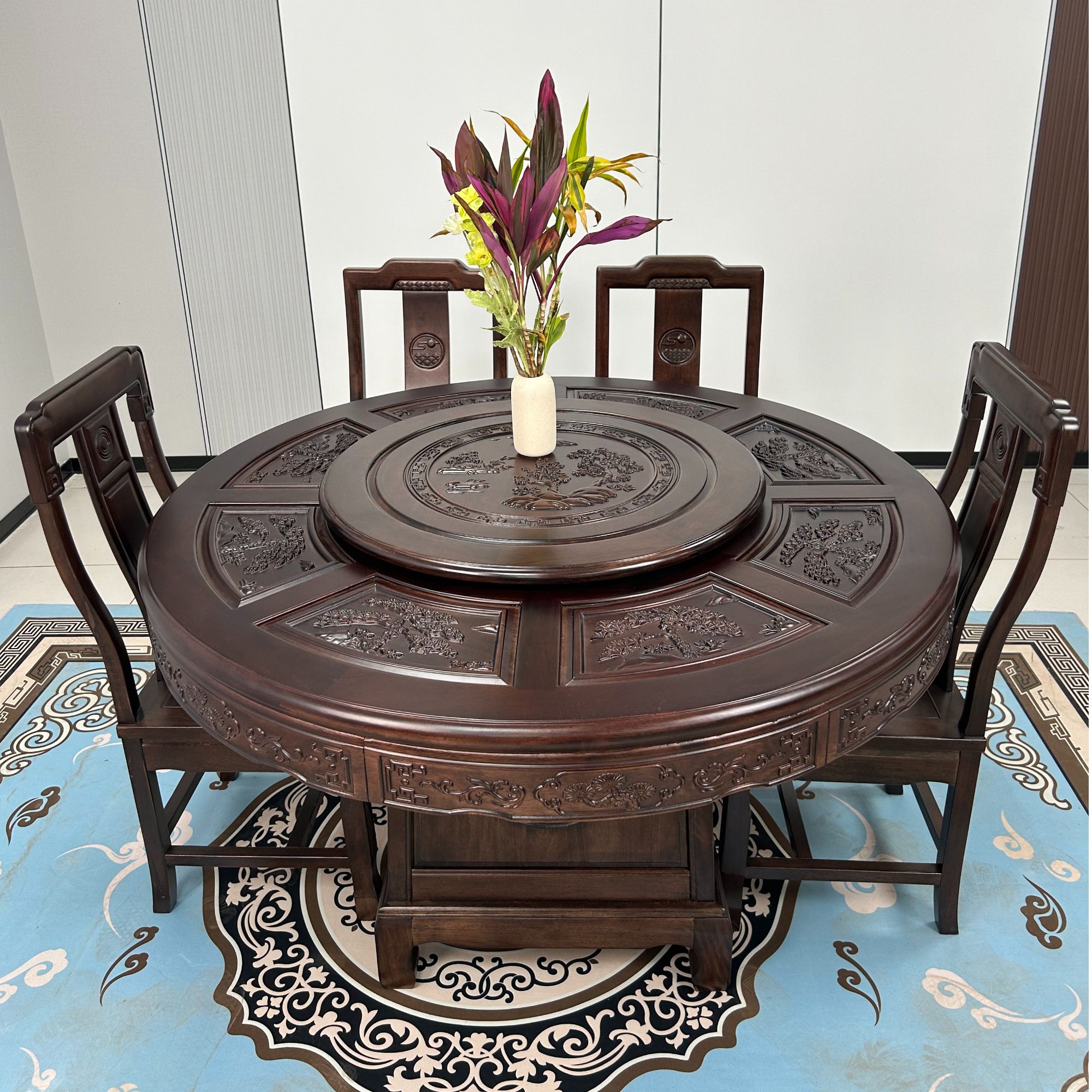 檀木新中式古典榫卯家用餐桌椅深雕迎客松